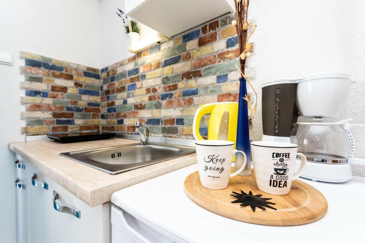 באסקה Studio Apartments Gilda מראה חיצוני תמונה